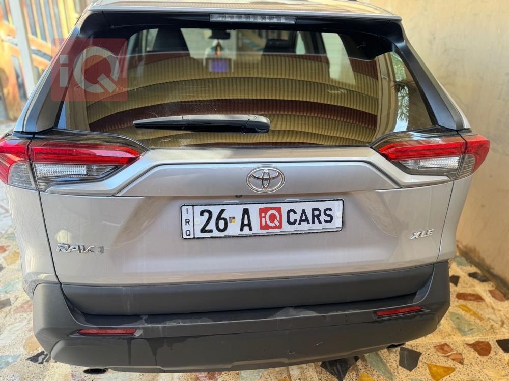 تويوتا راف 4